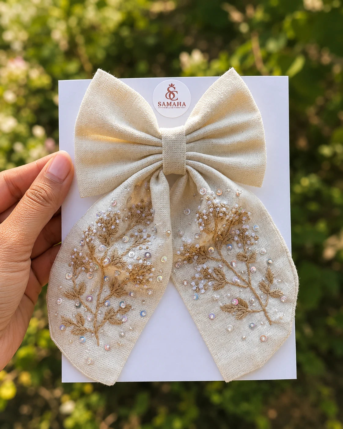 Golden Pearl Bow 🤍